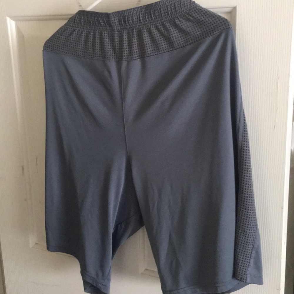 ADIDASSHORTS - Picture 5 of 5